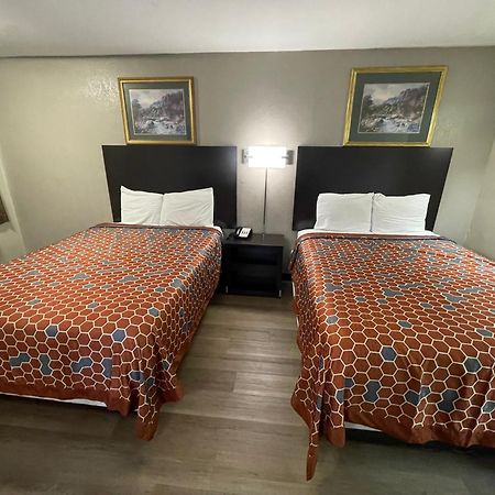 Royal Inn Motel Фредериксбърг Екстериор снимка