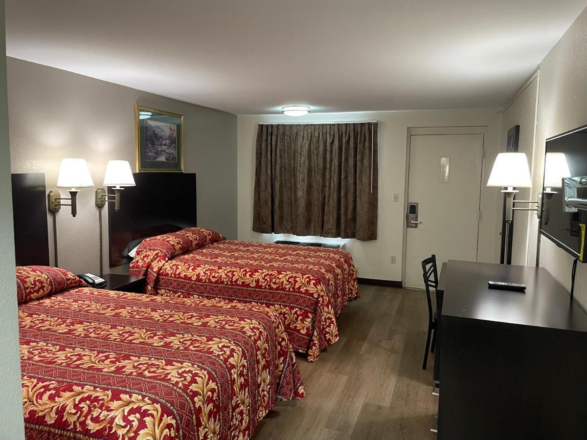 Royal Inn Motel Фредериксбърг Екстериор снимка