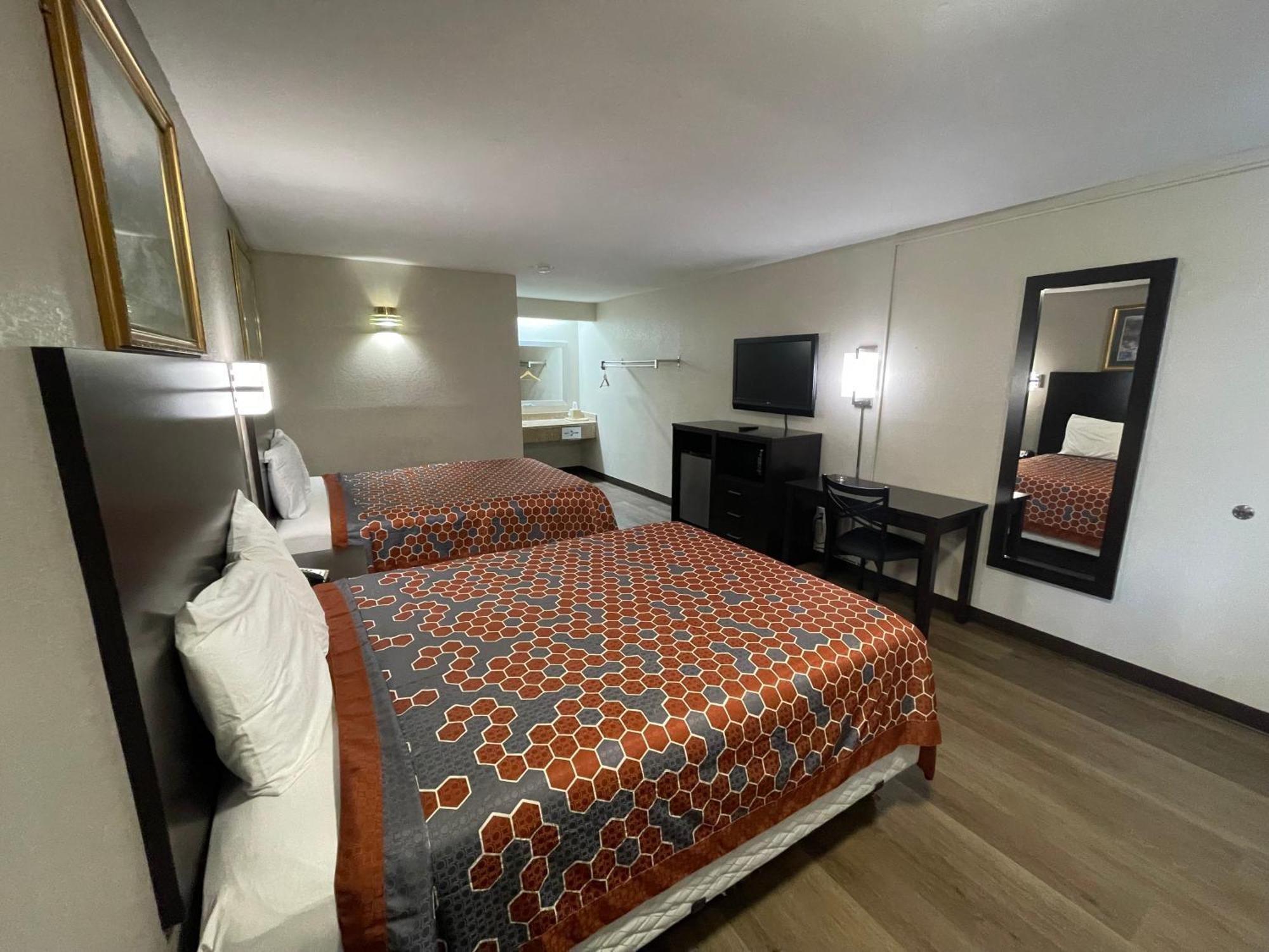 Royal Inn Motel Фредериксбърг Екстериор снимка