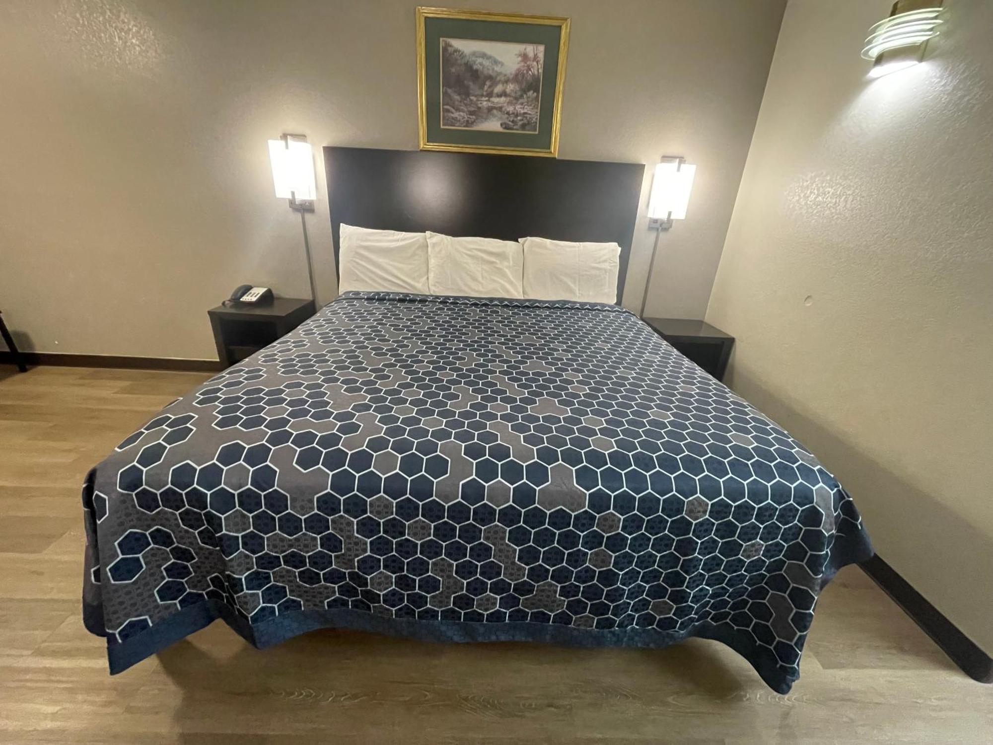 Royal Inn Motel Фредериксбърг Екстериор снимка